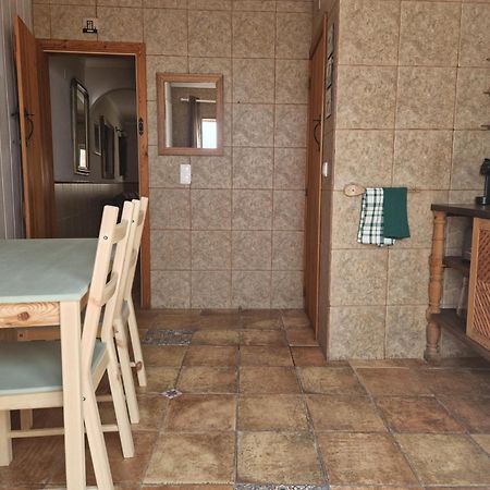 House With Private Roof Terrace In Centre Villa ตาวิรา ภายนอก รูปภาพ