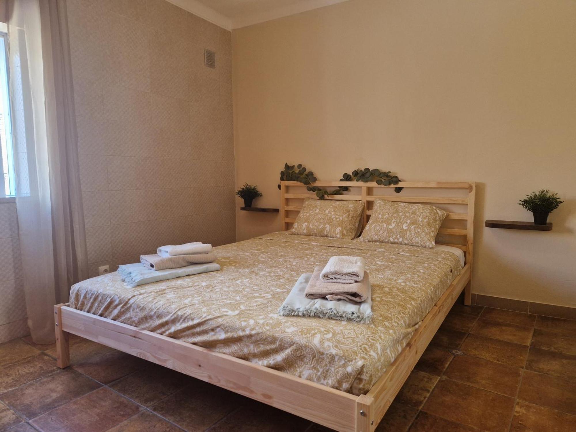 House With Private Roof Terrace In Centre Villa ตาวิรา ภายนอก รูปภาพ